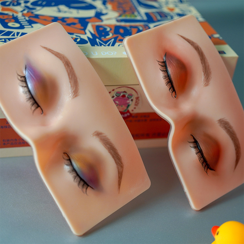 Deska do makijażu wielokrotneg – Beauty Makeup Academy recenzja i cena